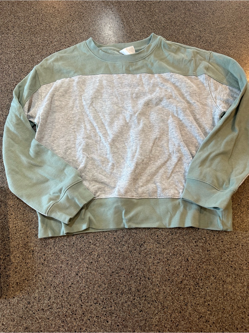 Colorblock Crewneck Sweater In Sage And Heather Gray